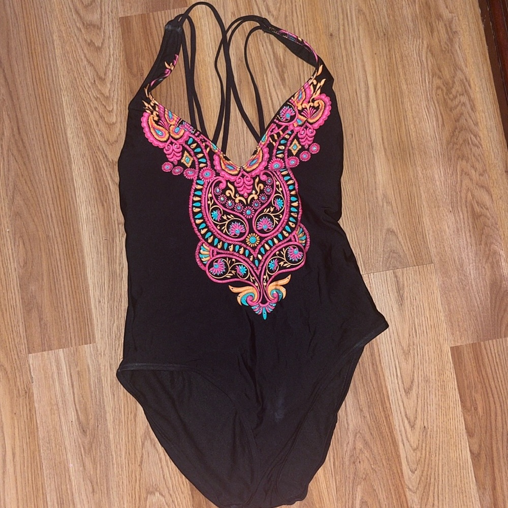 Women’s One Piece Bathing Suite